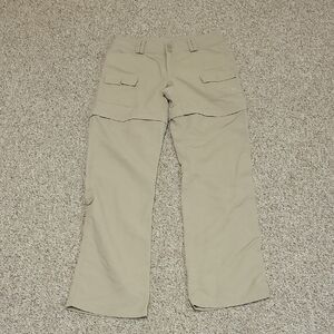 The North Face Women's Zip Off Hiking Pants Sz 4. 100% Nylon